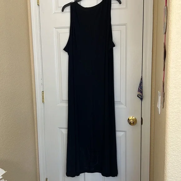 💜ATTITUDES by Renee black maxi dress - Picture 4 of 6